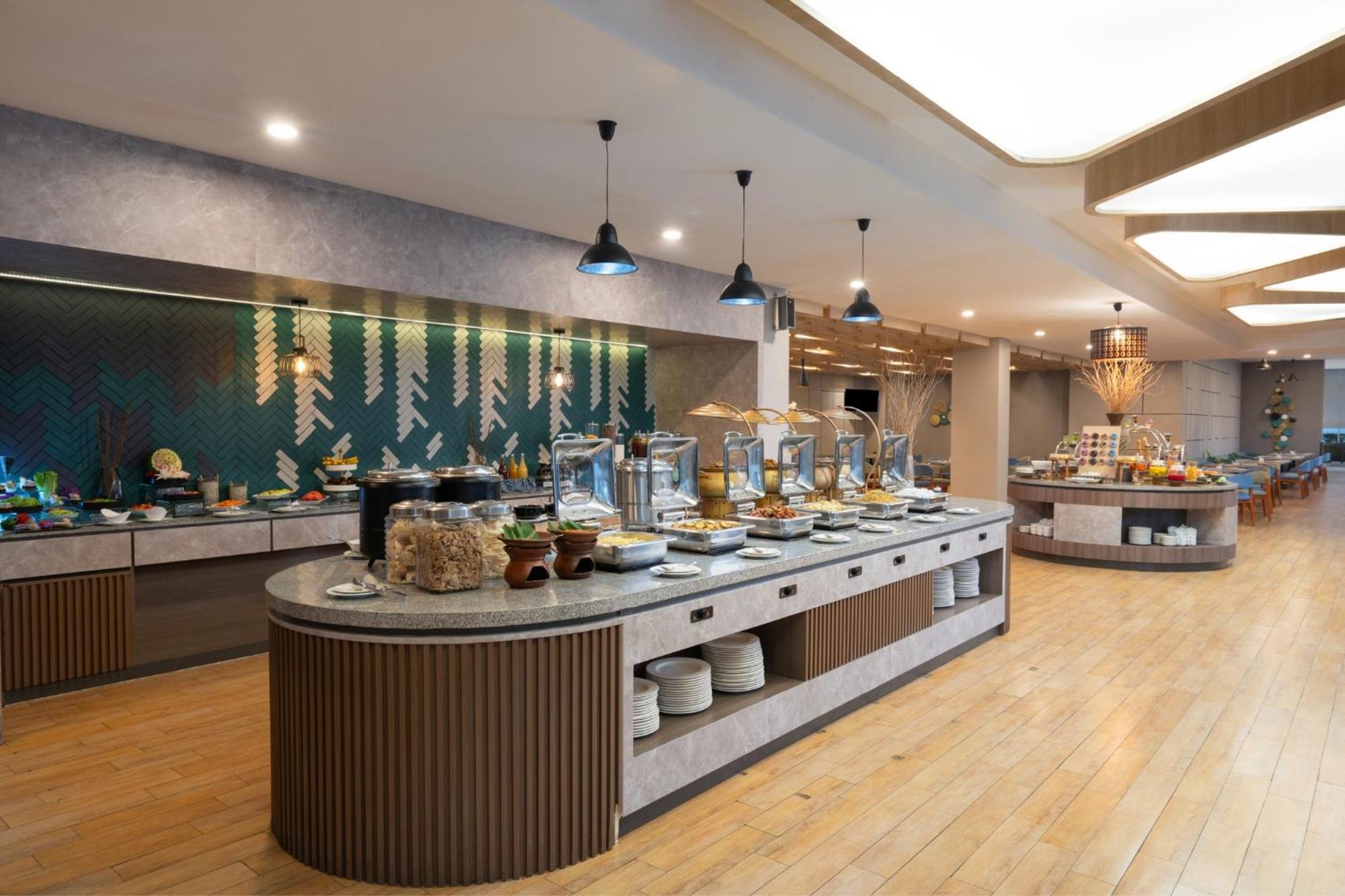 Laska Hotel Subang Exterior photo